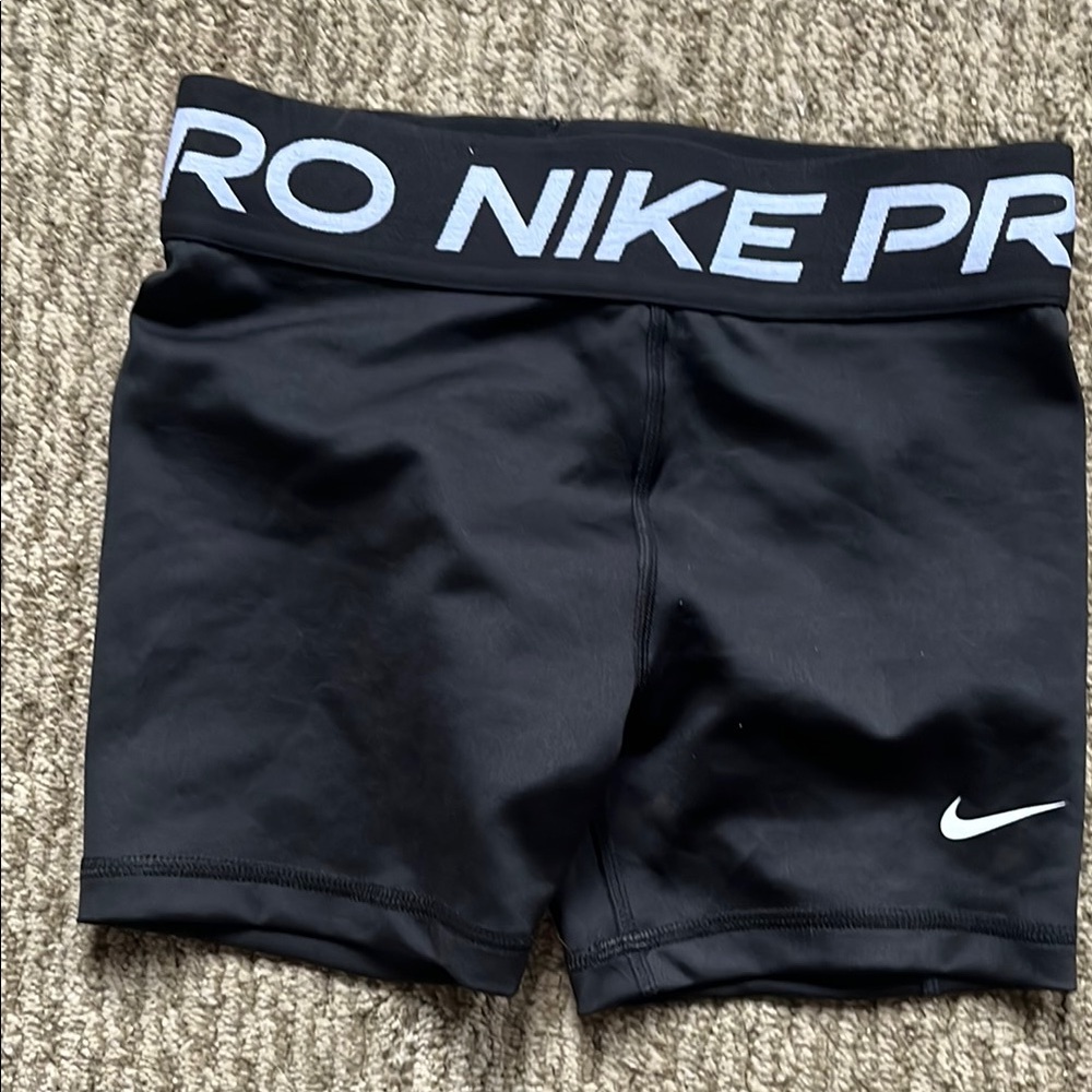 Nike Pro Black Athletic Shorts (NEW)